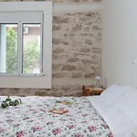 Casa Zervos - Abode Of Light Loutraki (Corinthia)