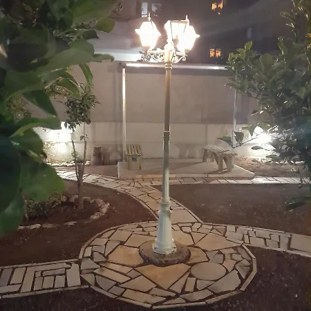 Casa Zervos - Abode Of Light * Λουτράκι