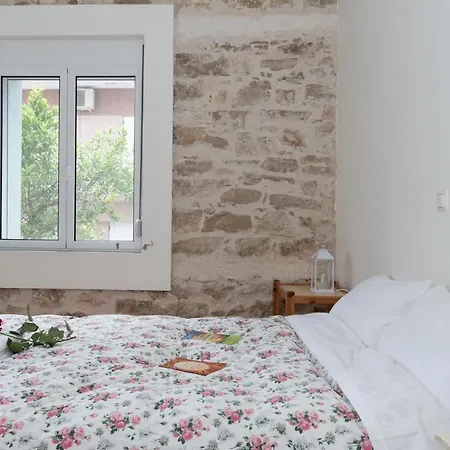 Casa Zervos - Abode Of Light Λουτράκι