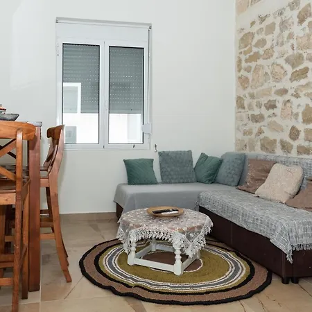 Semesterbostad Casa Zervos - Abode Of Light Loutráki