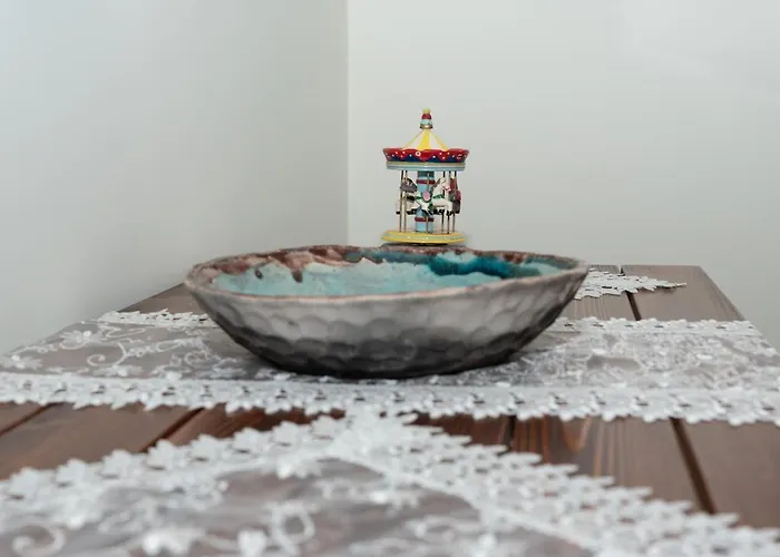 Casa Zervos - Abode Of Light * Лоутраки